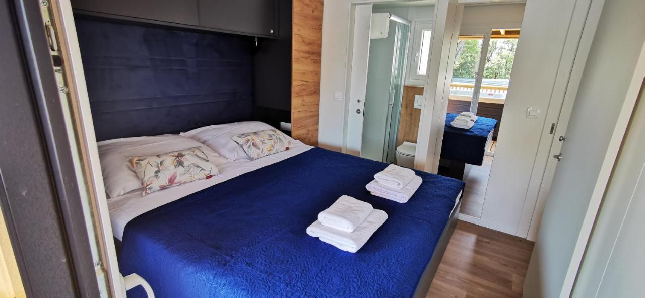 Mobile Home Kmz Selce Eksteriør billede