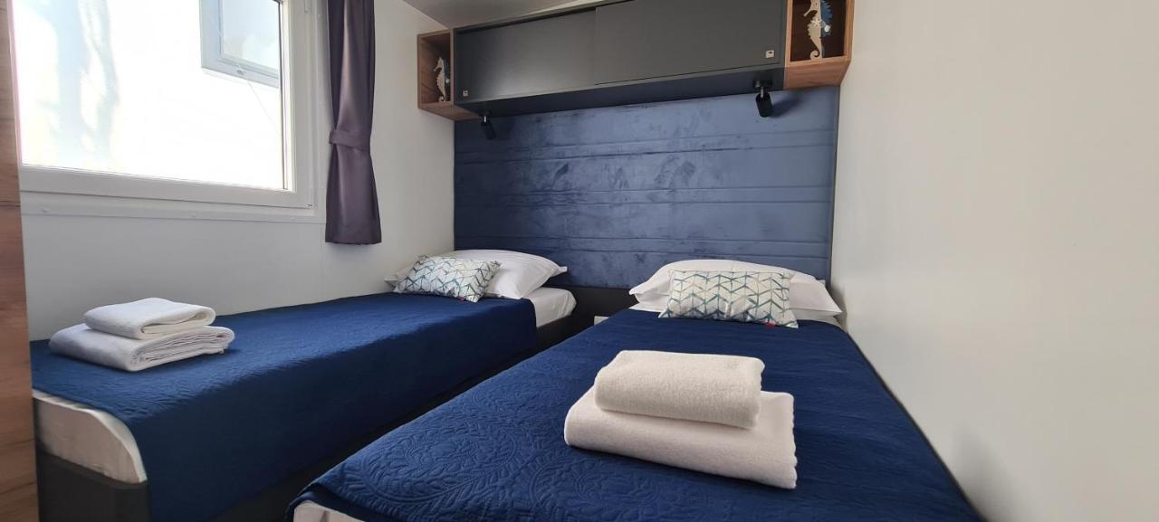 Mobile Home Kmz Selce Eksteriør billede